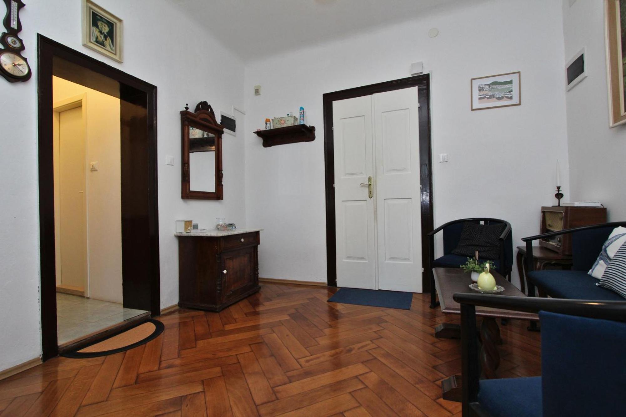 Guest House Barocco ロヴィニ エクステリア 写真